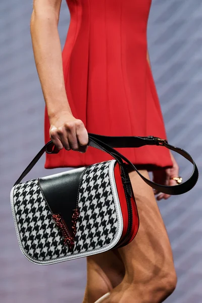 Look 85